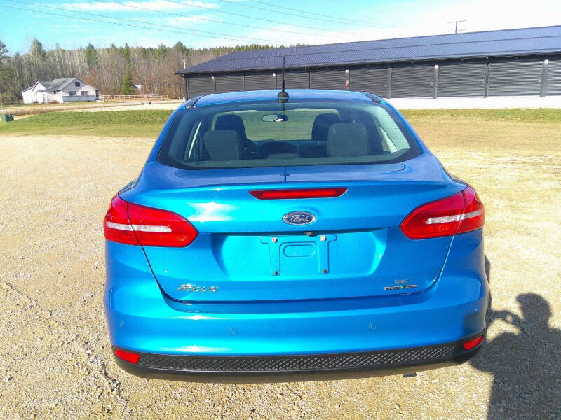 2016 Ford Focus SE photo 7