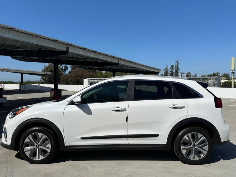 2021 Kia Niro EX - Photo 7