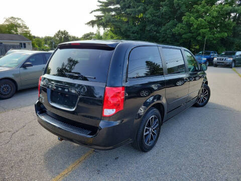 2016 Dodge Grand Caravan American Value Package