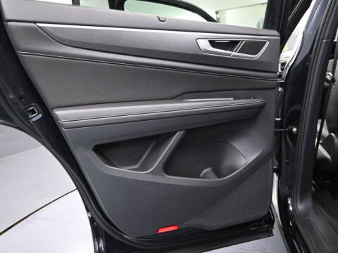 2024 Volkswagen Atlas Cross Sport SE 4Motion