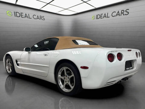 2004 Chevrolet Corvette