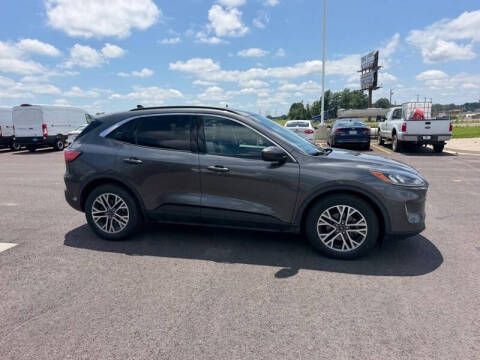 2020 Ford Escape SEL