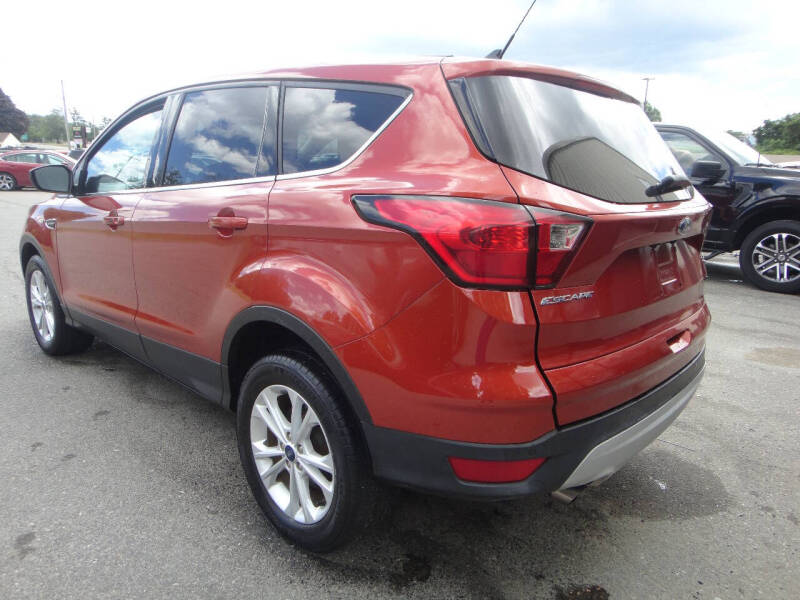 2019 Ford Escape SE