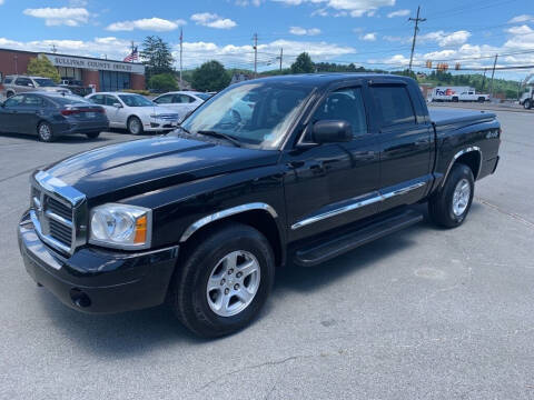 2006 Dodge Dakota for sale at Carl's Auto Incorporated in Blountville TN