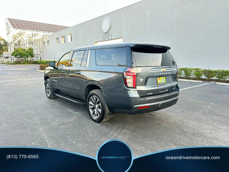 2021 Chevrolet Suburban LT