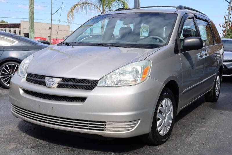 2004 Toyota Sienna