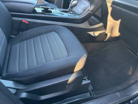 2017 Ford Edge SE