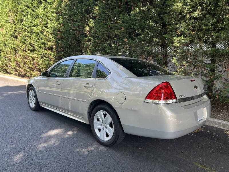 2011 Chevrolet Impala LS