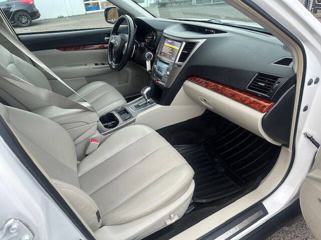 2012 Subaru Outback 2.5i Limited