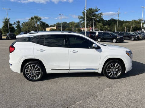 2022 GMC Terrain Denali