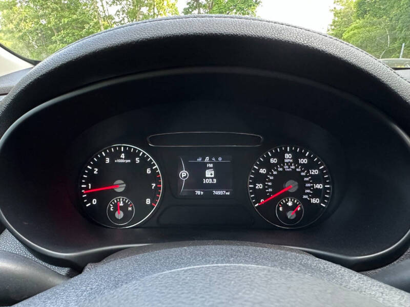 2016 Kia Sorento LX