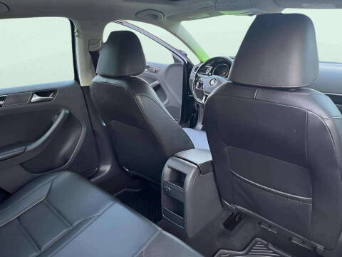 2016 Volkswagen Jetta