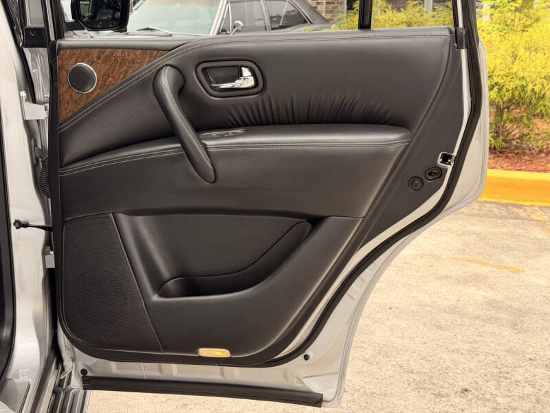 2017 Infiniti QX80