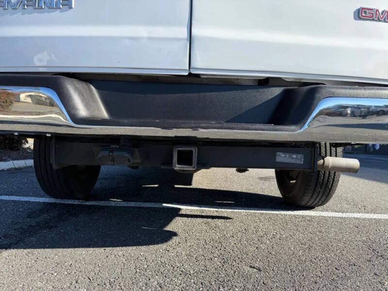 2022 GMC Savana 2500