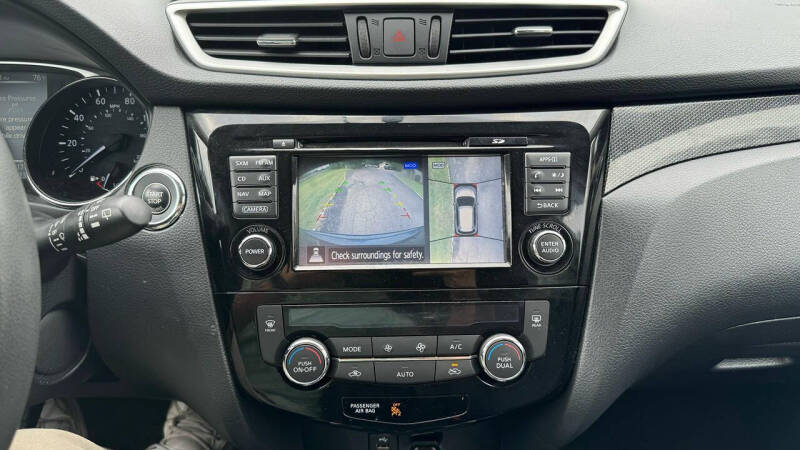 2016 Nissan Rogue SL