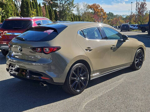 2024 Mazda Mazda3 Hatchback 2.5 Carbon Turbo