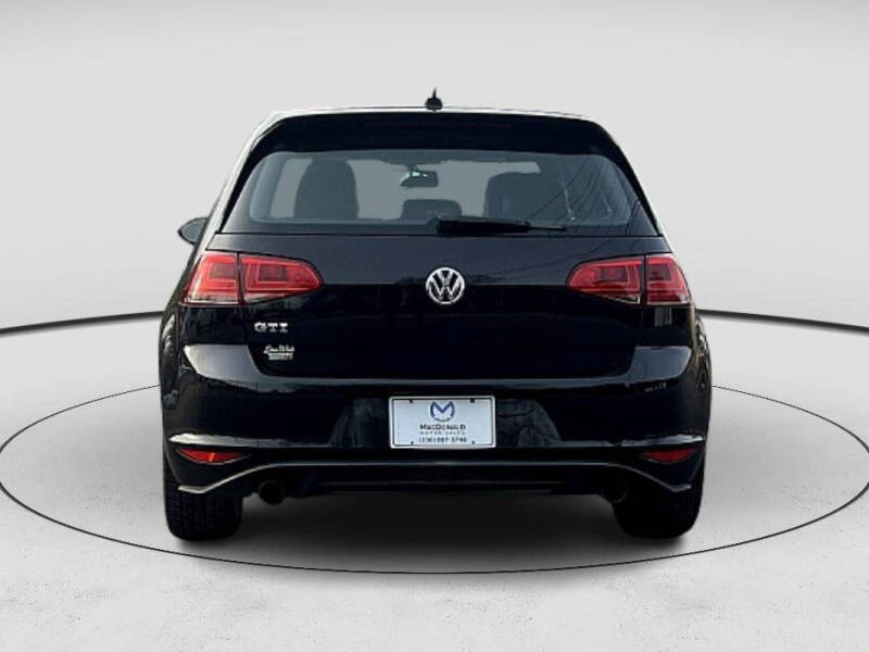 2015 Volkswagen Golf GTI Autobahn