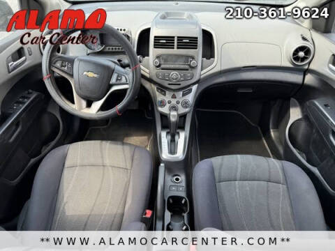 2015 Chevrolet Sonic LT Auto