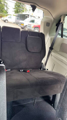 2012 Dodge Grand Caravan Crew