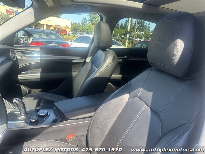 2018 Alfa Romeo Stelvio Sport