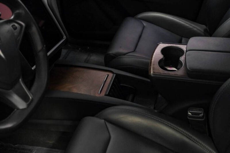 2018 Tesla Model X 75D