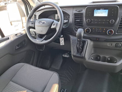 2025 Ford Transit 250