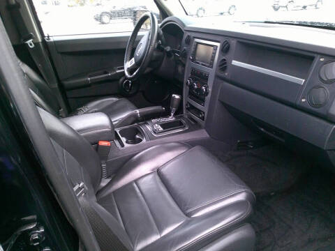 2010 Jeep Commander Sport
