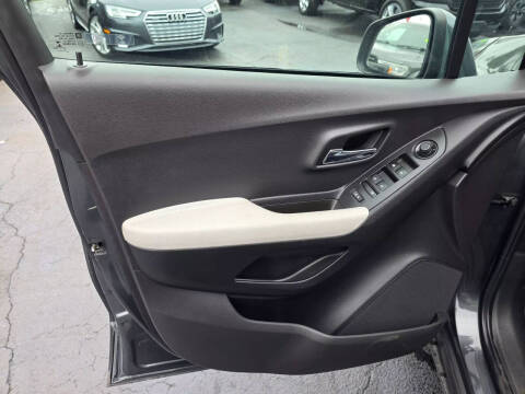 2020 Chevrolet Trax LS