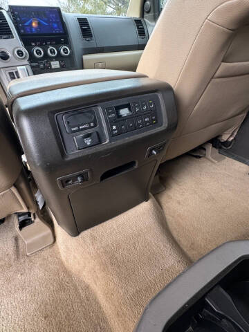 2008 Toyota Sequoia Platinum