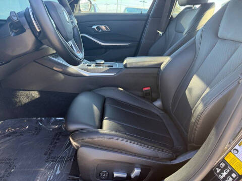 2023 BMW 3 Series 330i xDrive