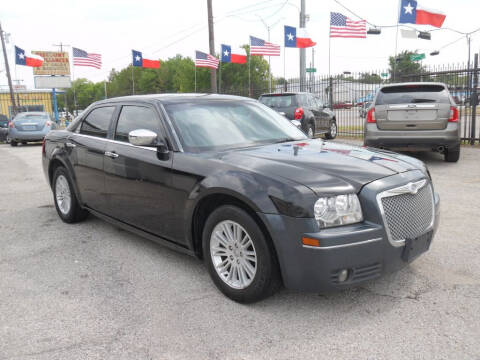 2010 Chrysler 300 for sale at Icon Auto Sales in Houston TX