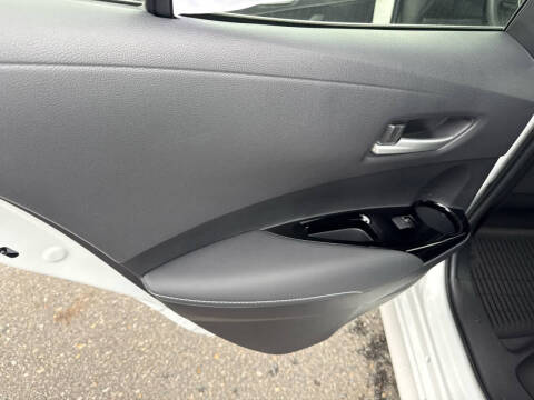 2024 Toyota Corolla Hatchback SE
