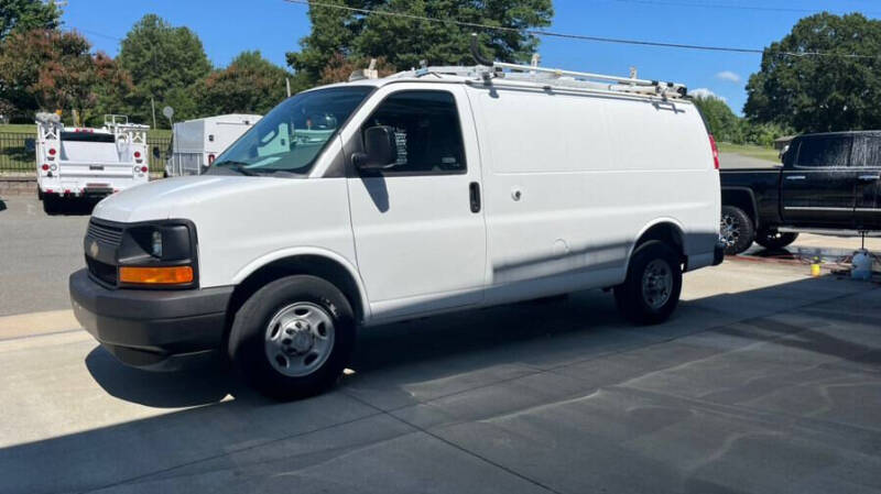 2017 Chevrolet Express 2500