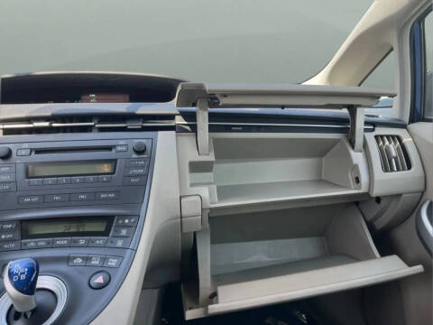 2010 Toyota Prius I