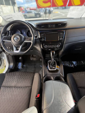 2019 Nissan Rogue SV