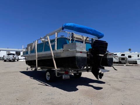 1989 Lowe Boats Pontoon 19