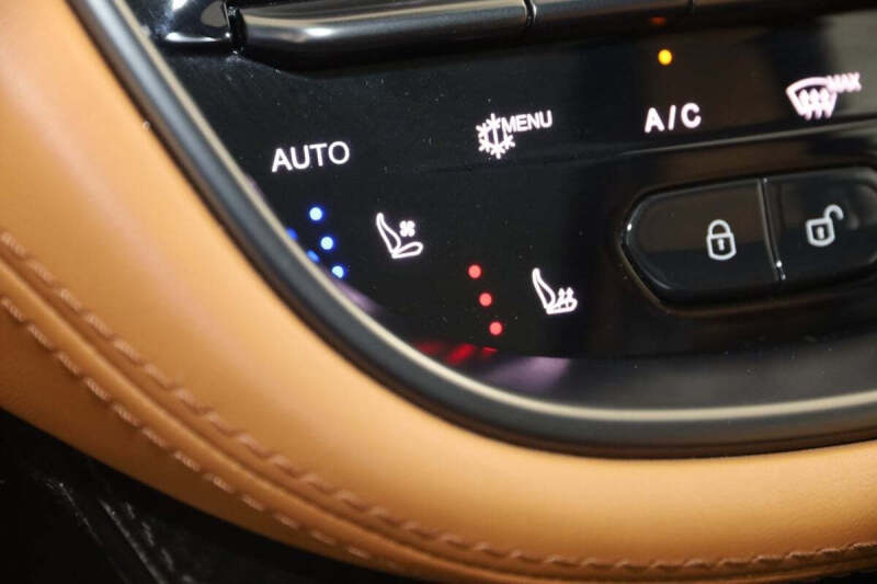 2023 Aston Martin DBX 707