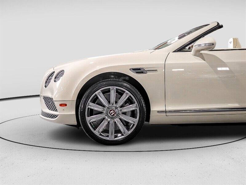 2016 Bentley Continental 14
