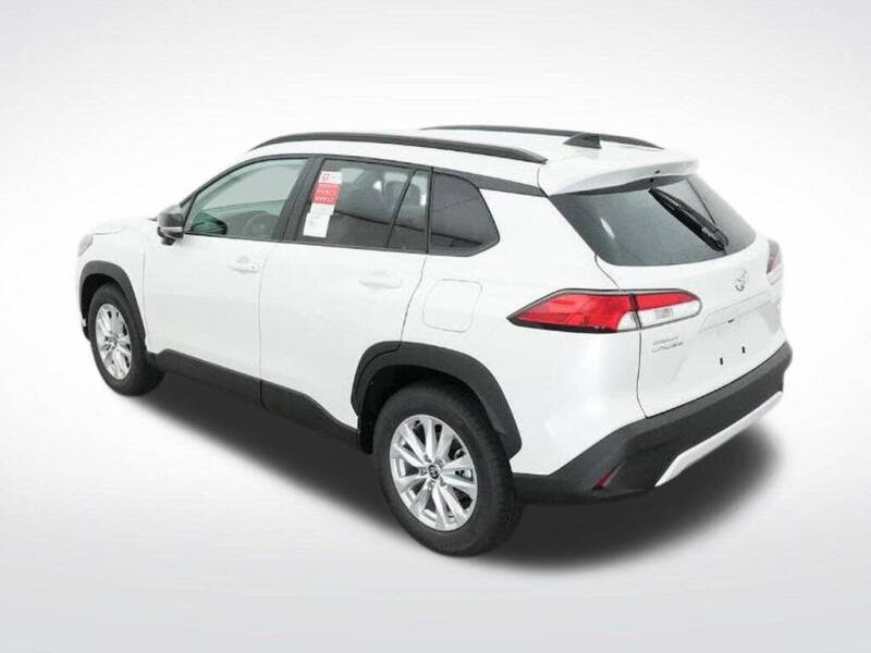 2025 Toyota Corolla Cross LE