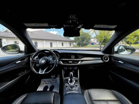 2022 Alfa Romeo Stelvio Sprint