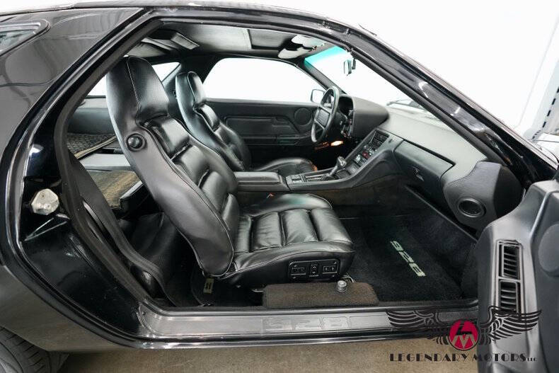 1984 Porsche 928 S