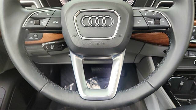 2024 Audi A4 quattro Premium Plus 40 TFSI