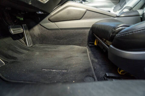 2020 Porsche 911 Carrera S