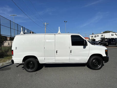 2012 Ford E-Series E-350 SD