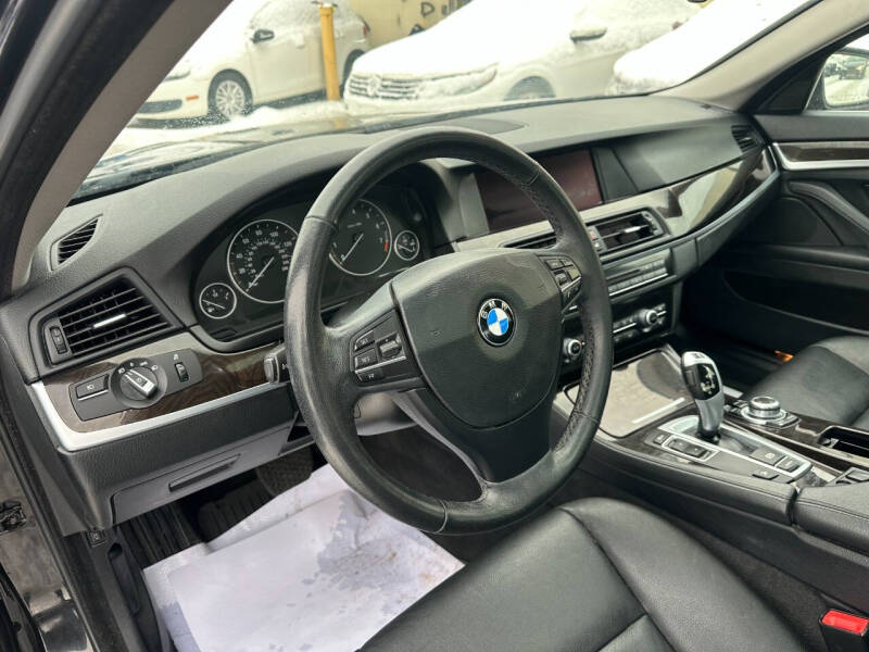 2013 BMW 5 Series 528i xDrive