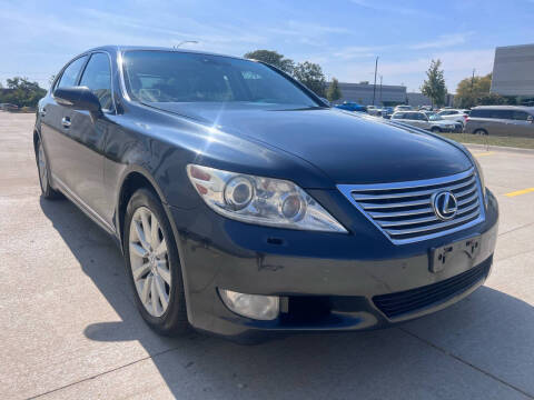 2010 Lexus LS 460 for sale at ELMHURST CAR CENTER in Elmhurst IL