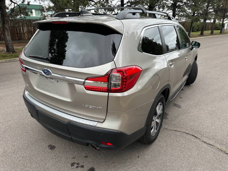 Image 2 of 2019 Subaru Ascent Premium 7-Passenger