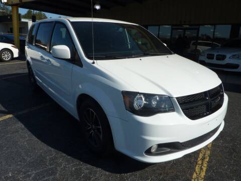 2015 Dodge Grand Caravan for sale at Roswell Auto Imports in Austell GA
