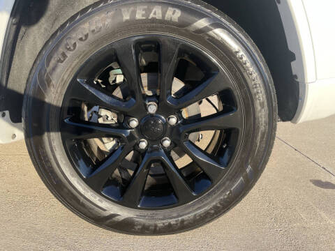 2019 Jeep Grand Cherokee Altitude