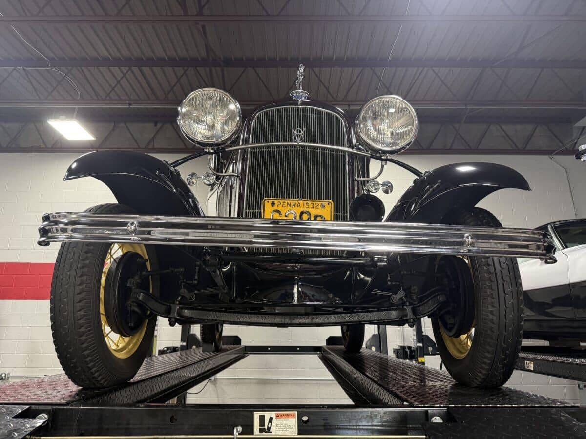 1932 Ford Model 18 68